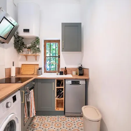 Joli Dans Les Collines Ferienhaus