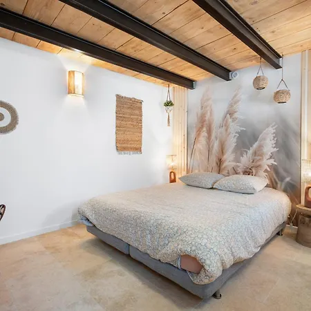 Дом отдыха Joli Dans Les Collines